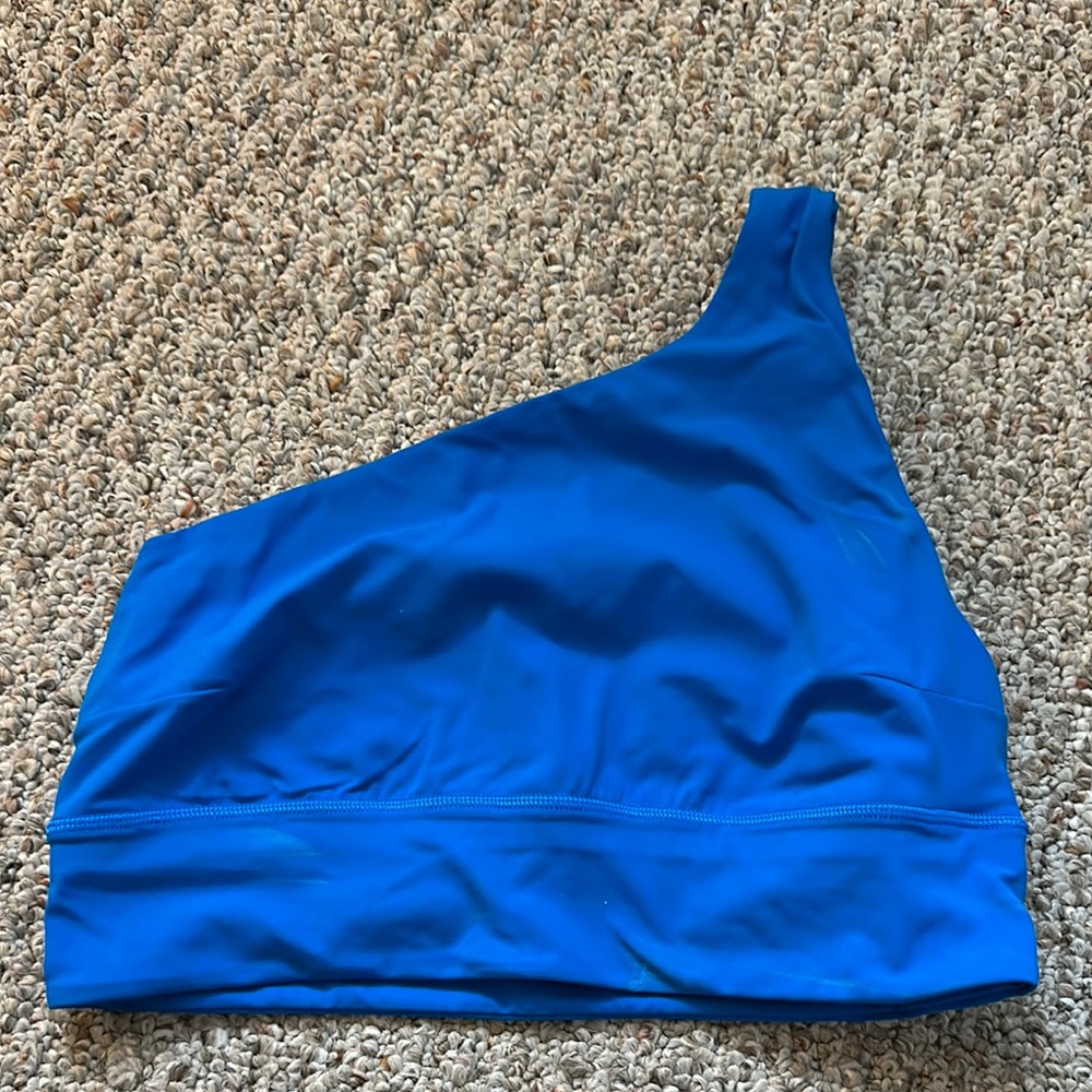 lululemon athletica Asymmetrical One-Shoulder Sports Bra in Cobalt Blue